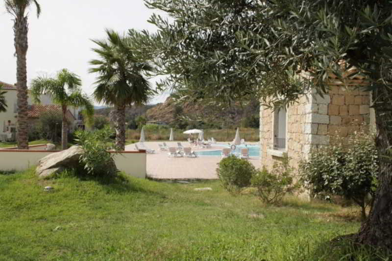 Tancau Village Beach & Resort Lotzorai Exterior foto